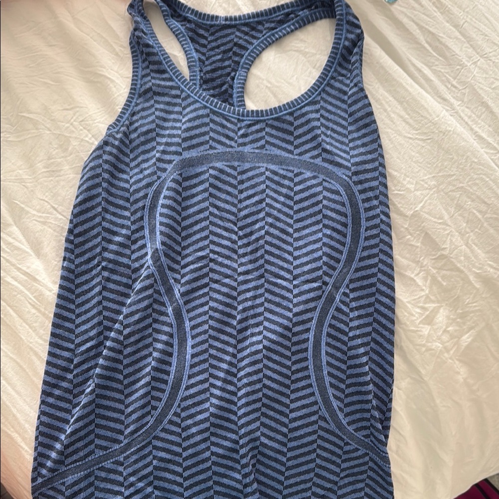 Lululemon Women's Blue Striped Tank Top